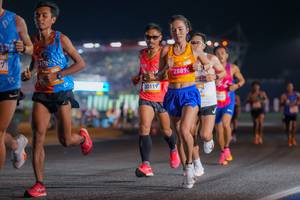 BIB: 20119, 28894
                            <button type="button" onclick="openModal(22870876)" class="btn btn-primary btn-sm float-right btn-popup" data-toggle="modal" data-target=".modal-high-quality">
                        <i class="fas fa-shopping-cart"></i> Add to Cart
                    </button>
                                            <button type="button" onclick="isThisMe(22870876, true)" class="btn btn-success btn-sm float-right btn-popup btn-isme hidden" data-toggle="tooltip" data-placement="bottom" title="นี่คือรูปของคุณใช่ไหม คลิกที่นี่เพื่อเอาเข้าอัลบั้ม">
                        <i class="fas fa-plus"></i> Add to album
                    </button>
                    <button type="button" onclick="isThisMe(22870876, false)" class="btn btn-warning btn-sm float-right btn-popup btn-isnotme hidden">
                        <i class="fas fa-ban"></i> Remove from album
                    </button>